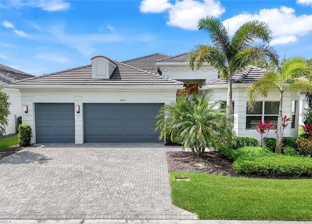 Property at 28616 Wharton Dr, Bonita Springs, FL 34135, 3 beds, 3.5 baths