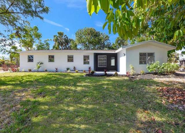 Property at 4941 Aztec Cir, Naples, FL 34112, 2 beds, 2 baths