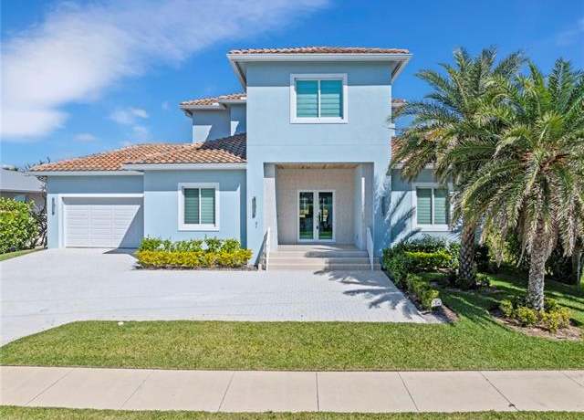 Property at 31 Manor Ter, Marco Island, FL 34145, 4 beds, 4 baths
