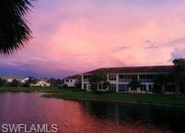 Property at 827 Hampton Cir #146, Naples, FL 34105, 3 beds, 2.5 baths