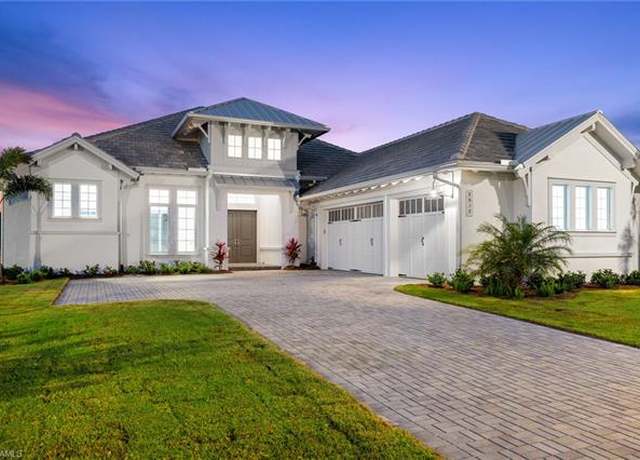Property at 8817 Paradera Ct, Naples, FL 34112, 4 beds, 4.5 baths