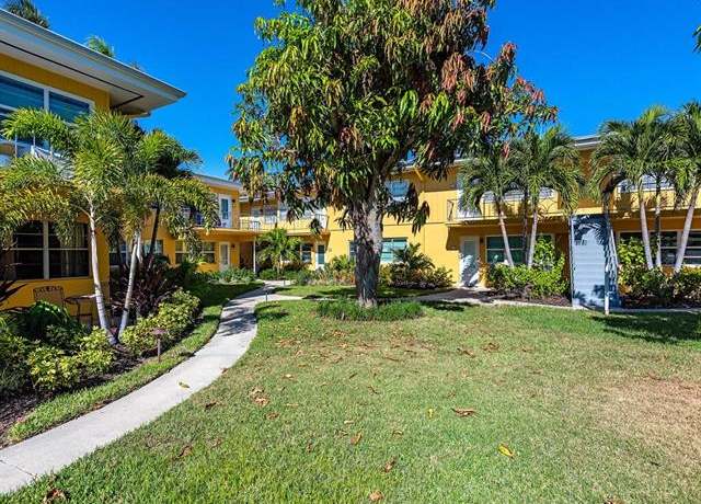 Property at 211 8th Ave S Unit 211A, Naples, FL 34102, 1 bed, 1 bath