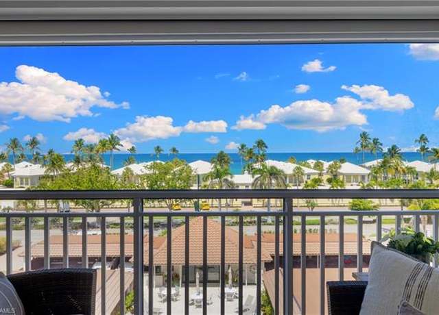 Property at 2600 Gulf Shore Blvd N #54, Naples, FL 34103, 2 beds, 2 baths