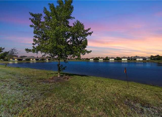Property at 1117 Rolling Brook Ln, Naples, FL 34114, 2 beds, 2 baths