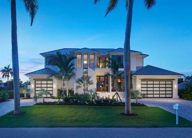 Property at 575 17th Ave S, Naples, FL 34102, 5 beds, 6 baths