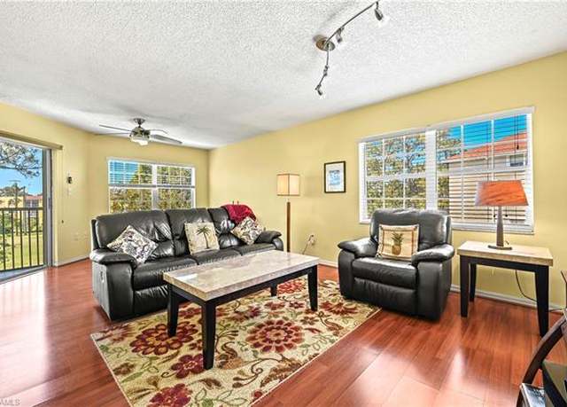 Property at 481 Quail Forest Blvd Unit B310, Naples, FL 34105, 2 beds, 2 baths