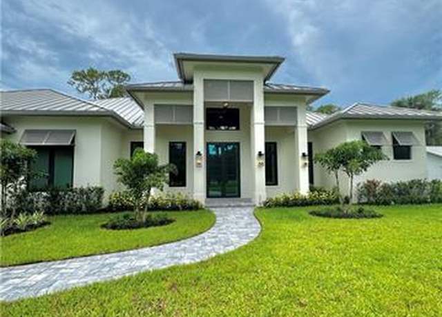 Property at 5174 Sycamore Dr, Naples, FL 34119, 6 beds, 5 baths