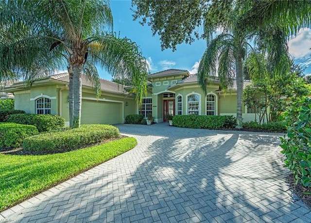 Property at 4980 Rustic Oaks Cir, Naples, FL 34105, 3 beds, 3 baths