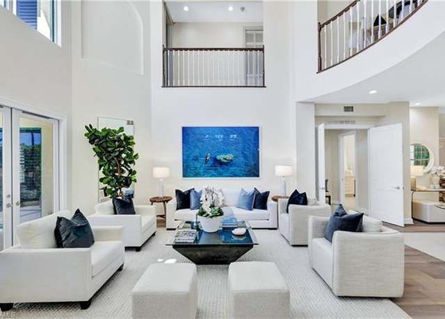 Property at 7817 Vizcaya Way, Naples, FL 34108, 3 beds, 3.5 baths
