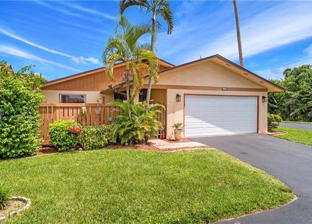 Property at 6484 Royal Woods Dr, Fort Myers, FL 33908, 2 beds, 2 baths