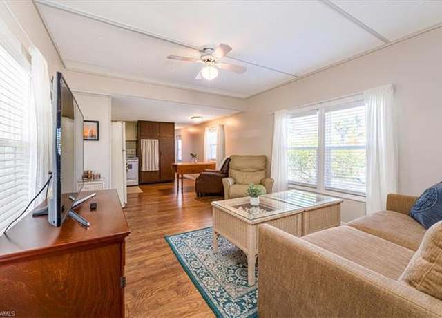 Property at 3852 Cardinal Cir, Bonita Springs, FL 34134, 2 beds, 2 baths