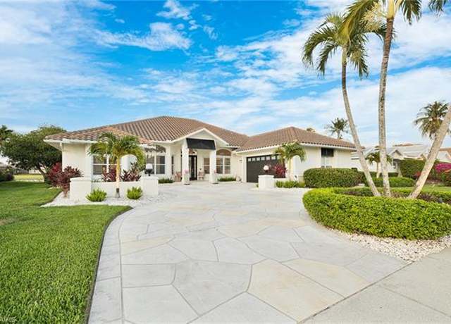 Property at 8920 Lely Island Cir, Naples, FL 34113, 4 beds, 2.5 baths