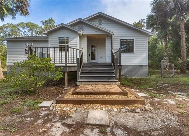 Property at 2721 8th Ave SE, Naples, FL 34117, 3 beds, 2 baths