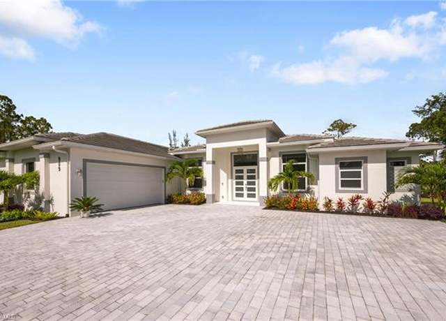 Property at 909 8th St SE, Naples, FL 34117, 3 beds, 3 baths