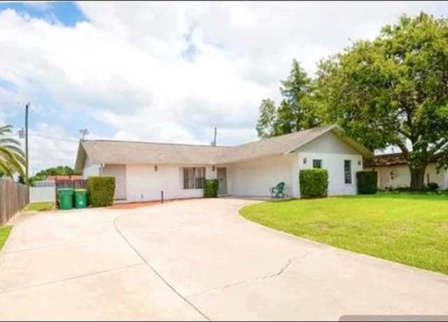 Property at 4595 31st Pl SW, Naples, FL 34116, 3 beds, 2 baths