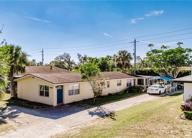 Property at 4400 Gulfstream Dr, Naples, FL 34112, 4 beds, 4 baths