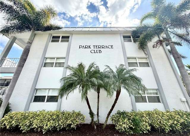 Property at 72 7th St S #305, Naples, FL 34102, 1 bed, 1 bath