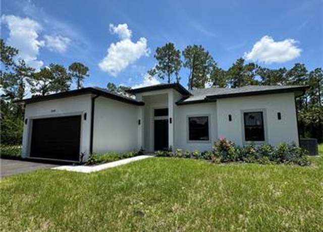 Property at 2660 18 Ave NE, Naples, Fl 34120, 3 beds, 2.5 baths