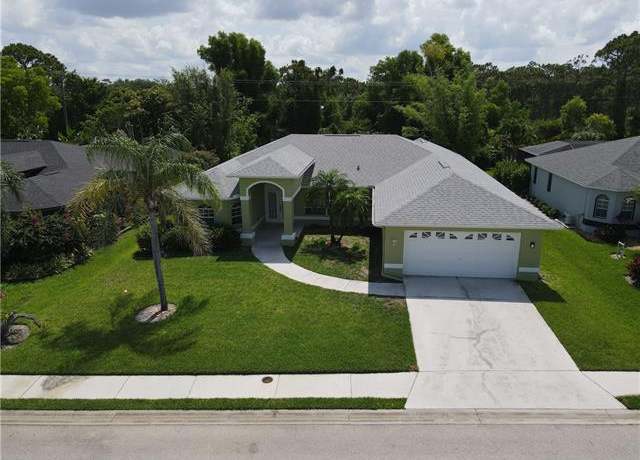 Property at 23447 Olde Meadowbrook Cir, Estero, FL 34134, 4 beds, 2 baths