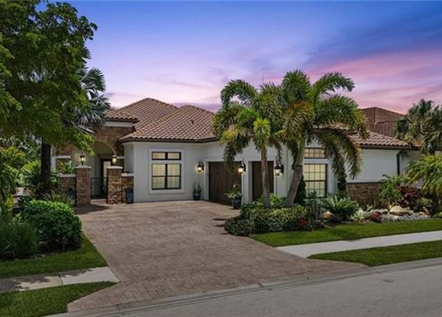 Property at 8836 Savona Ct, Naples, FL 34119, 3 beds, 3.5 baths