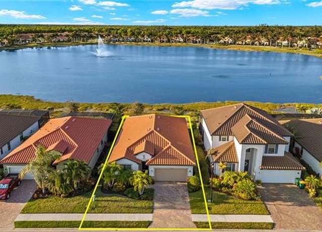 Property at 1606 Santiago Cir, Naples, FL 34113, 3 beds, 3 baths