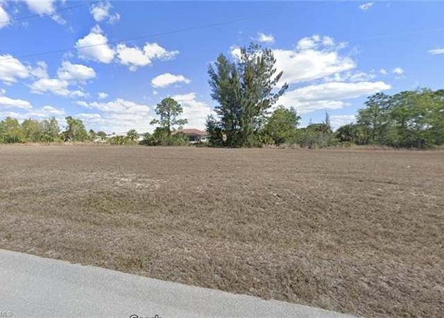 Property at 4137 NE 21st Ave, Cape Coral, FL 33909