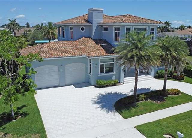 Property at 1070 Dana Ct, Marco Island, FL 34145, 4 beds, 4 baths