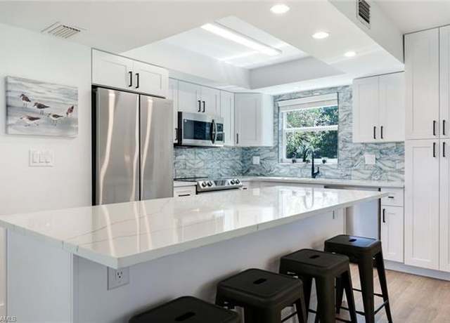 Property at 1549 Sandpiper St #53, Naples, FL 34102, 2 beds, 2 baths