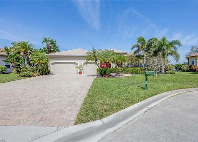 Property at 1095 Port Orange Way, Naples, FL 34120, 4 beds, 3 baths