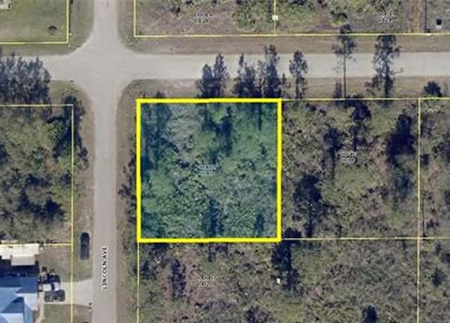 Property at 1226 Lincoln Ave, Lehigh Acres, FL 33972
