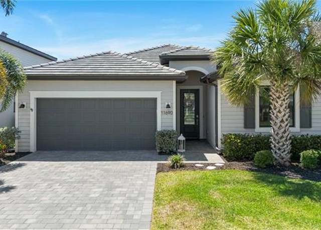Property at 11690 Timber Creek Dr, Fort Myers, FL 33913, 4 beds, 3 baths