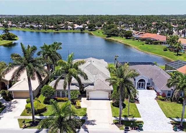 Property at 1534 Vintage Ln, Naples, FL 34104, 4 beds, 3.5 baths