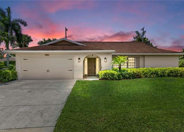 Property at 159 Coral Vine Dr, Naples, FL 34110, 3 beds, 2 baths