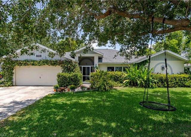 Property at 9950 Country Oaks Dr, Fort Myers, FL 33967, 4 beds, 2 baths