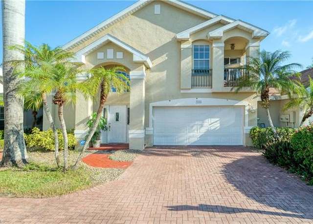 Property at 3508 Magenta Ct #17, Naples, FL 34112, 4 beds, 3 baths