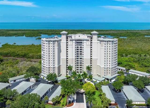 Property at 1001 Arbor Lake Dr #608, Naples, FL 34110, 3 beds, 2.5 baths