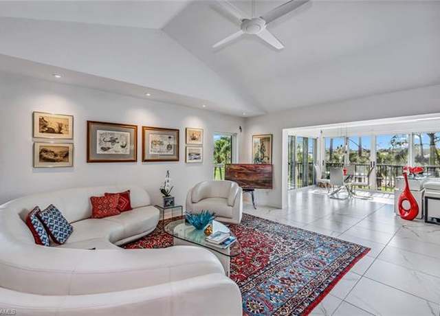 Property at 764 Eagle Creek Dr #301, Naples, FL 34113, 3 beds, 3 baths