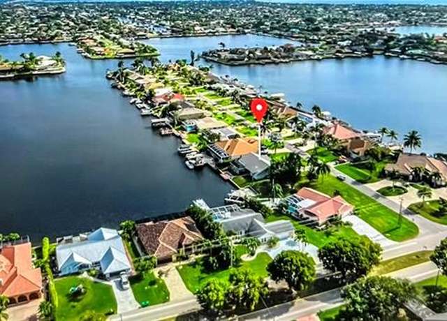 Property at 717 SW 49th Ln, Cape Coral, FL 33914, 4 beds, 2 baths