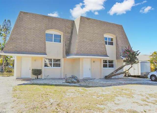 Property at 7262 Barragan Rd, Fort Myers, FL 33967, 5 beds, 4 baths