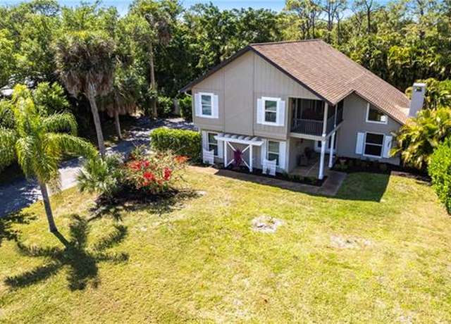 Property at 183 Old Tamiami Trl, Naples, FL 34110, 4 beds, 2.5 baths