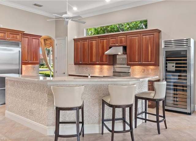 Property at 12083 Via Cercina Dr, Bonita Springs, FL 34135, 3 beds, 2 baths