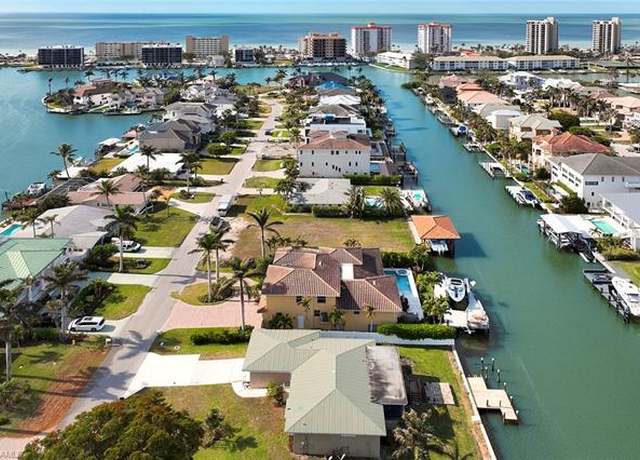 Property at 281 Conners Ave, Naples, FL 34108, 2 beds, 2 baths