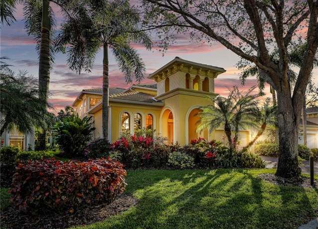 Property at 14631 Meravi Dr, Bonita Springs, FL 34135, 5 beds, 3 baths