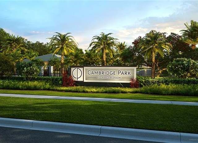 Property at 2032 Cambridge Park Dr, Naples, FL 34109, 3 beds, 3.5 baths