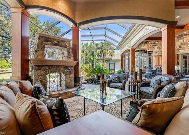 Property at 11947 Hedgestone Ct, Naples, FL 34120, 3 beds, 4 baths