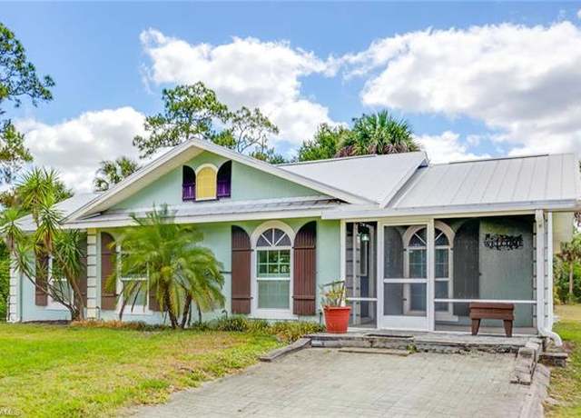 Property at 180 20th St SE, Naples, FL 34117, 3 beds, 2 baths