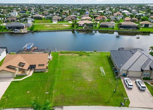 Property at 3051 SW 27th Pl, Cape Coral, FL 33914