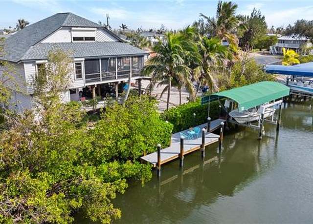 Property at 3627 Clipper Ln, St. James City, FL 33956, 2 beds, 2 baths