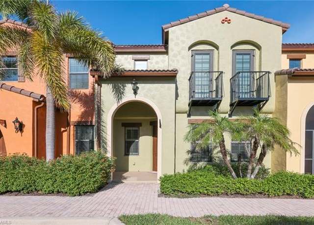 Property at 9067 Capistrano St N #4502, Naples, FL 34113, 3 beds, 2.5 baths