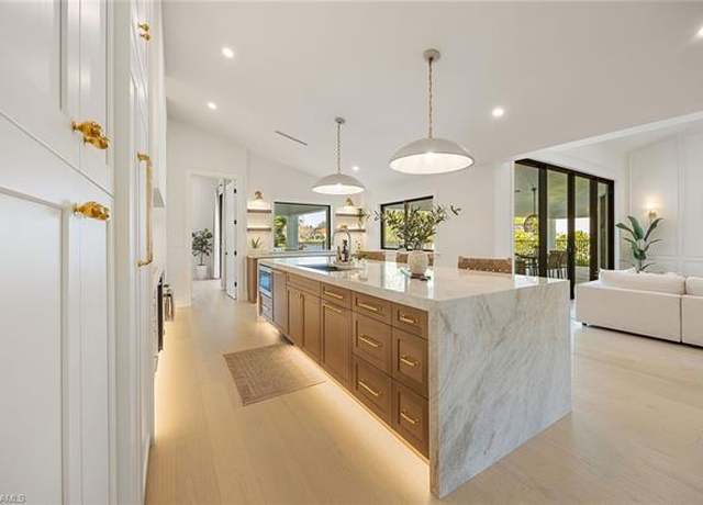 Property at 2111 Mission Dr, Naples, FL 34109, 4 beds, 3.5 baths